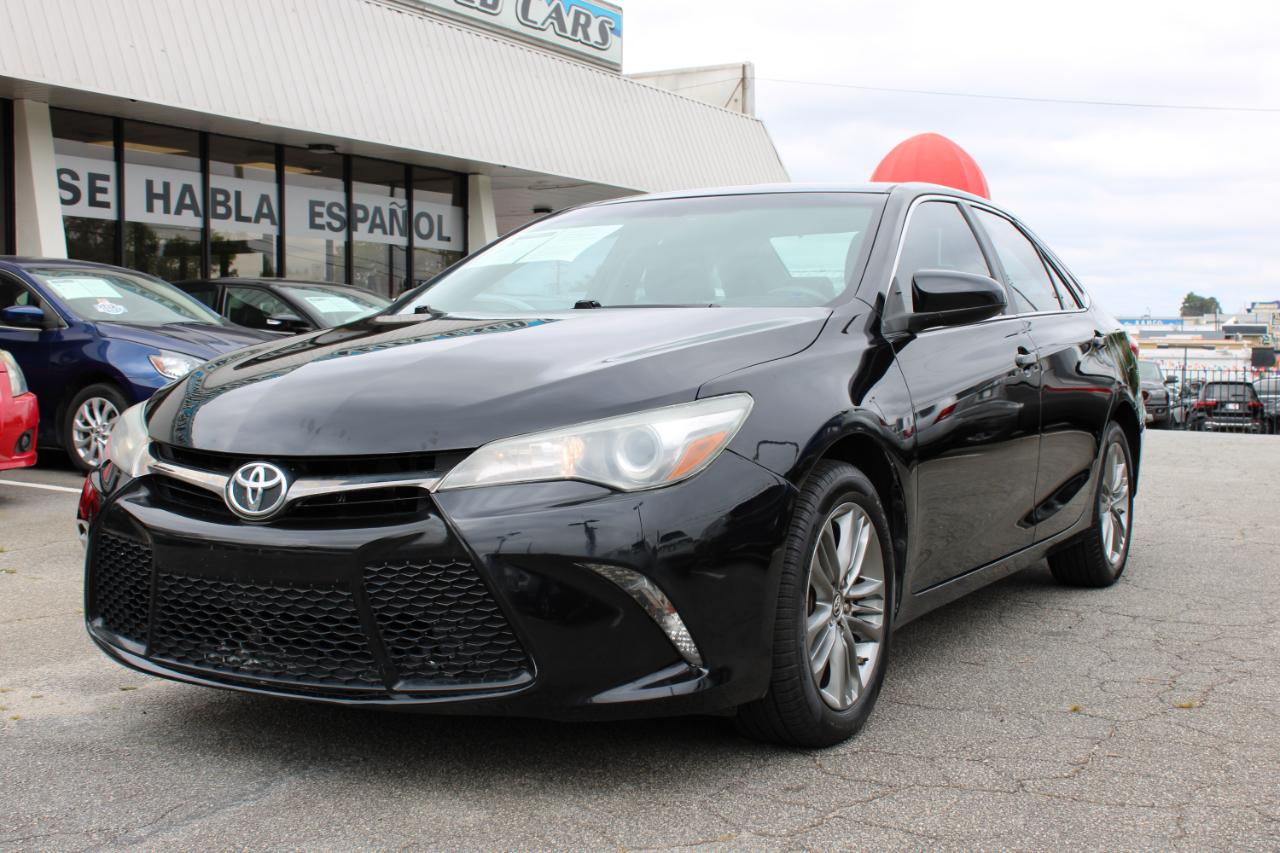 Toyota Camry SE 2015