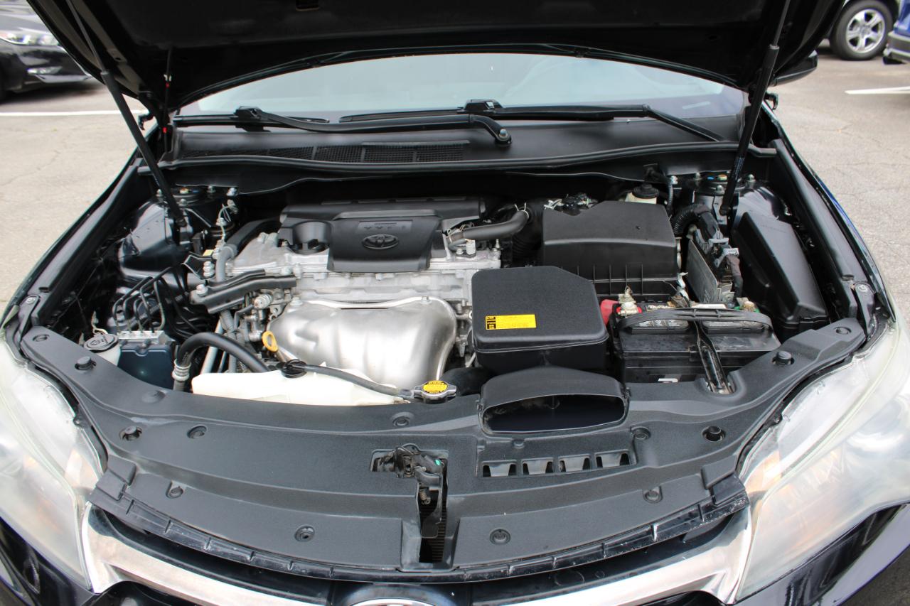 Toyota Camry SE 2015