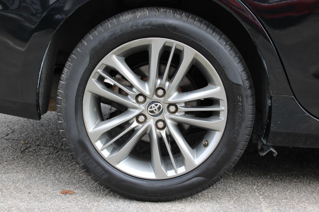 Toyota Camry SE 2015
