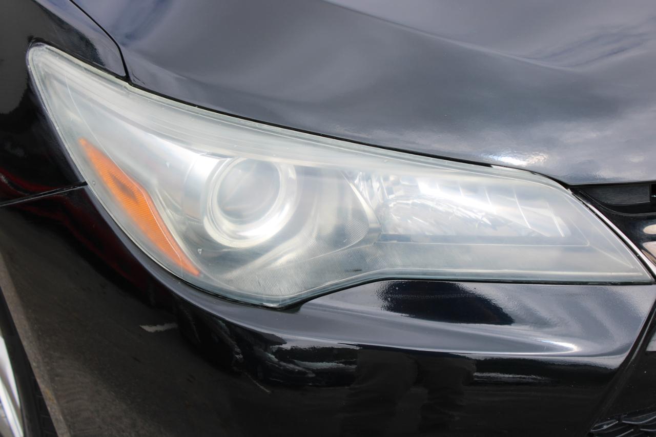 Toyota Camry SE 2015