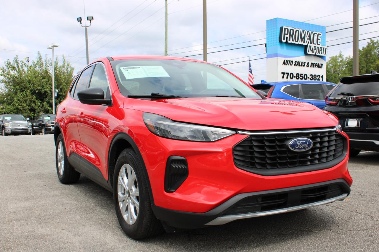 Ford Escape photo 3