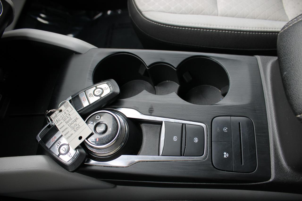 Ford Escape photo 20