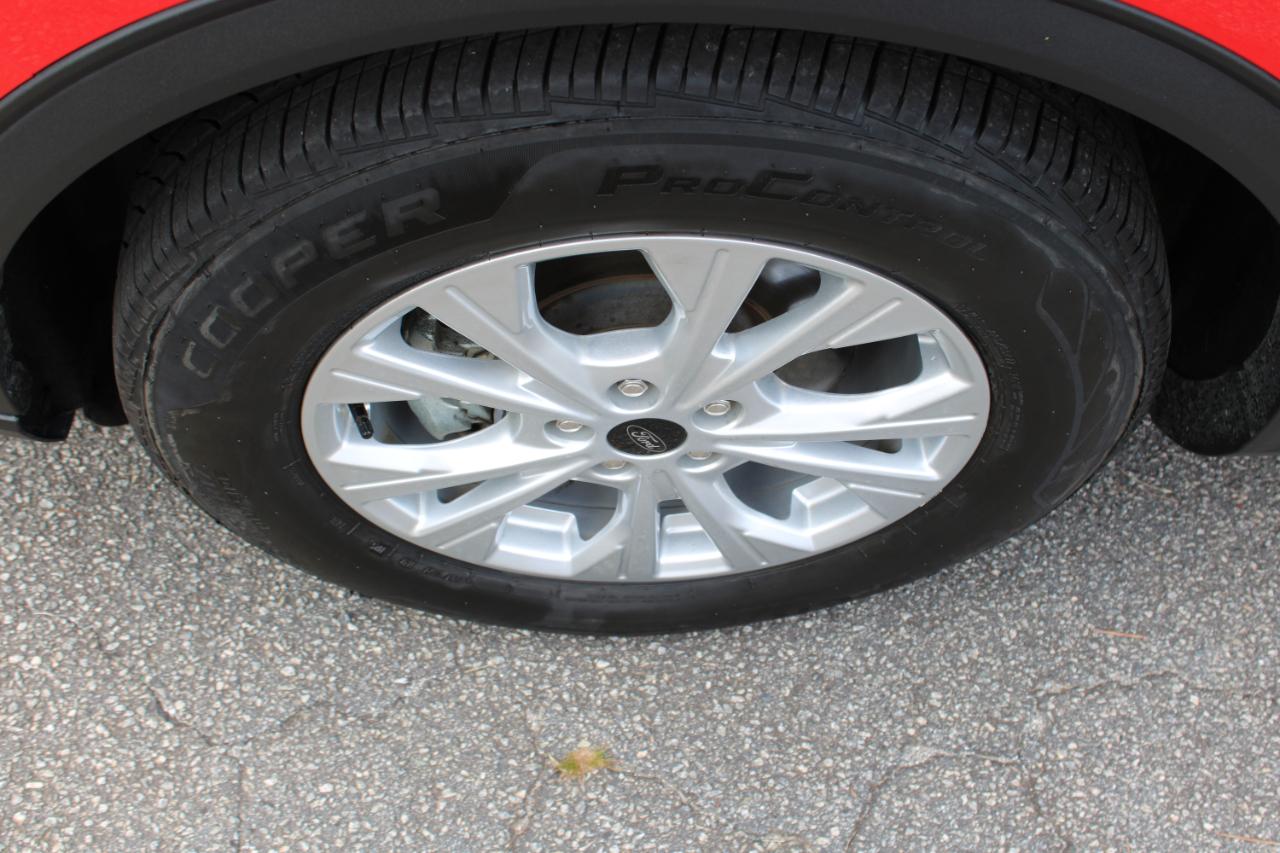 Ford Escape photo 31