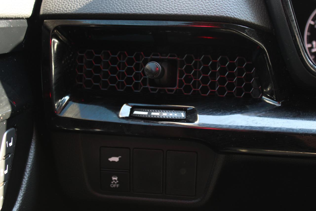 Honda CR-V photo 17