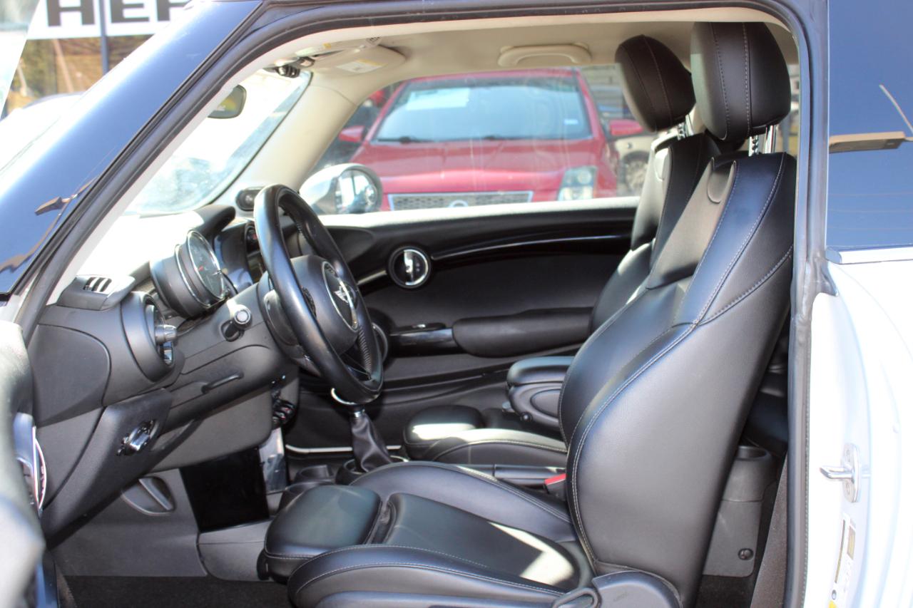 Mini Hardtop photo 13