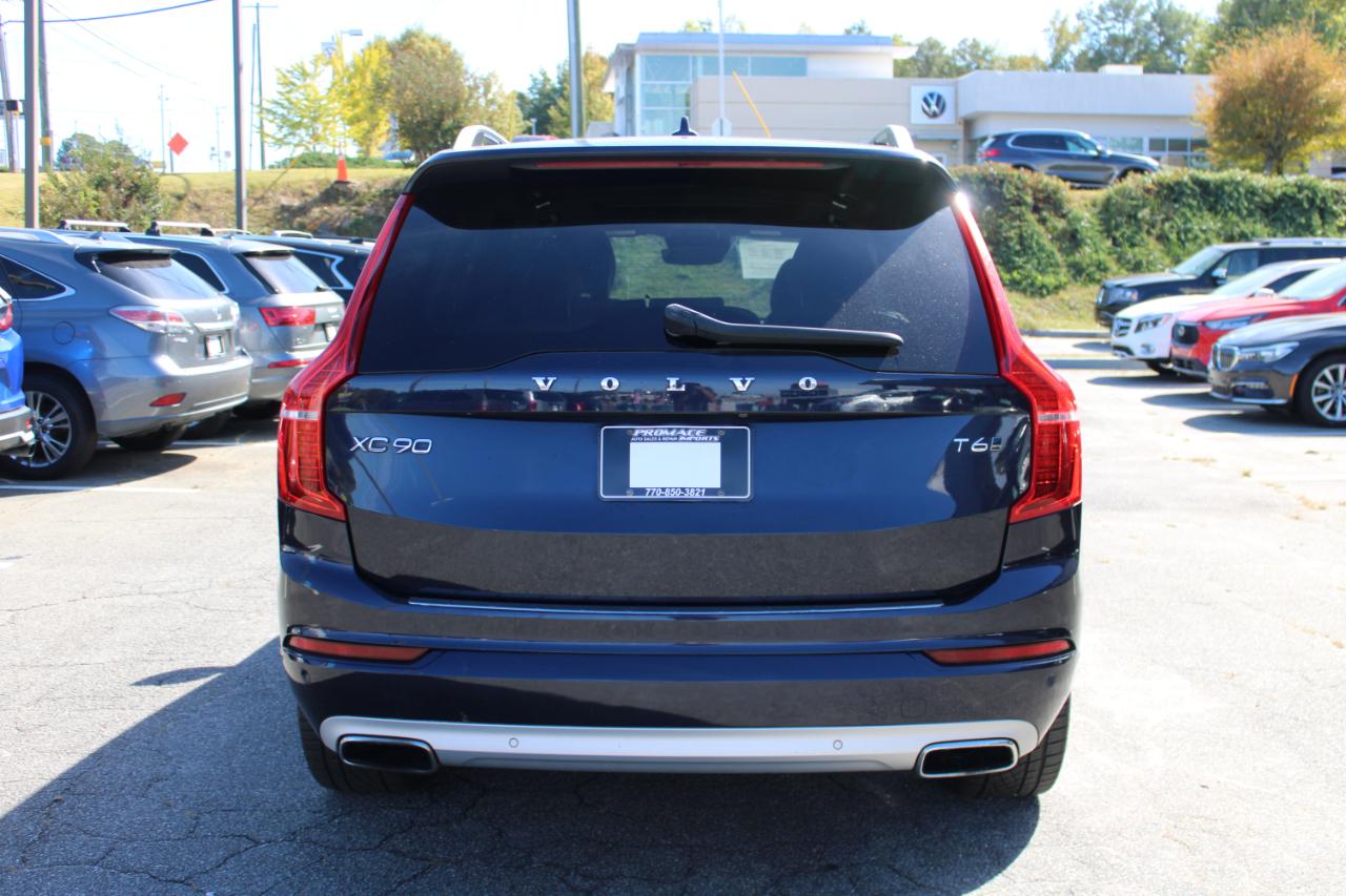 Volvo XC90 photo 8