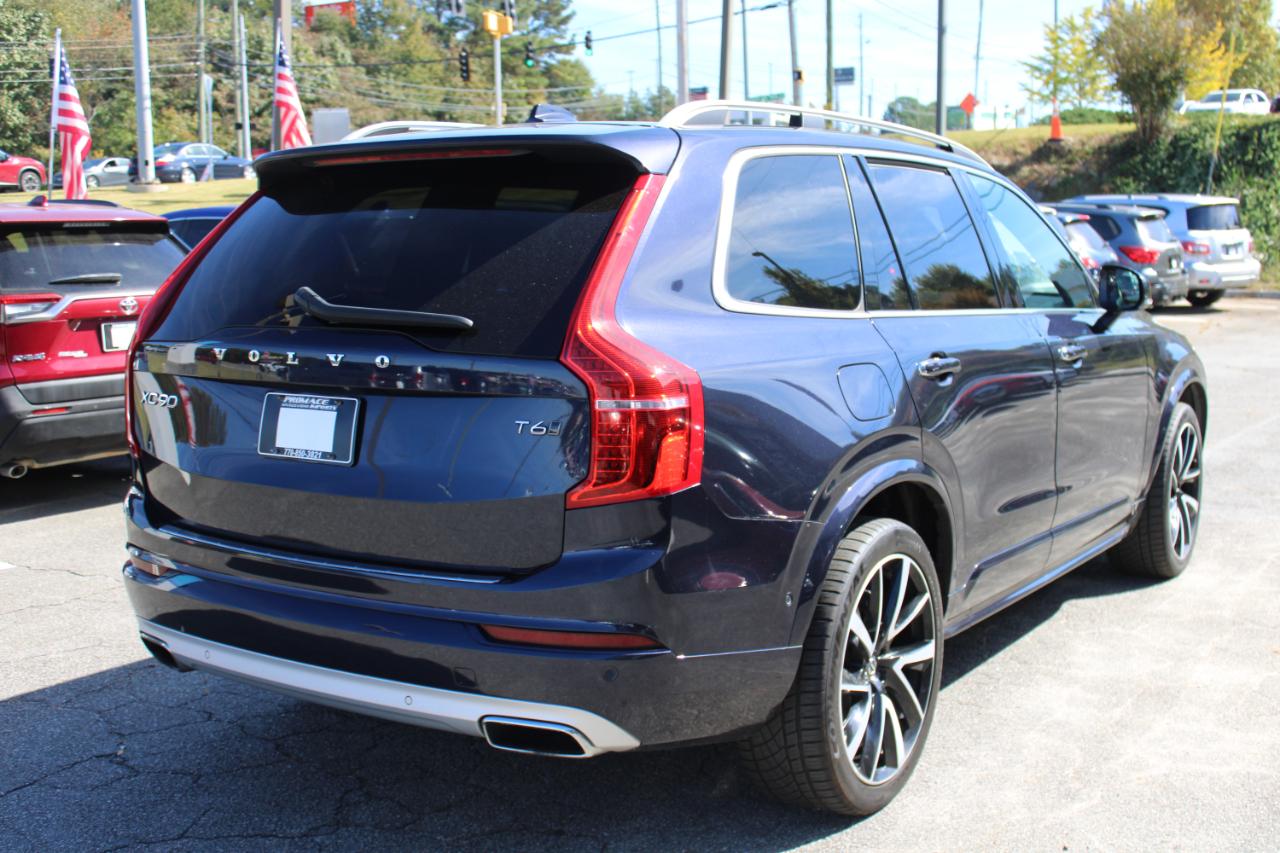 Volvo XC90 photo 9