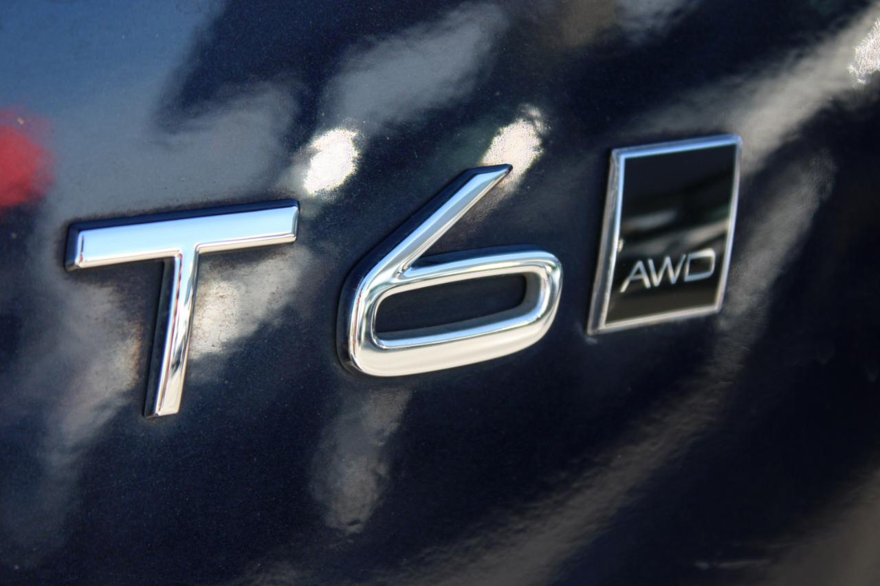 Volvo XC90 photo 24