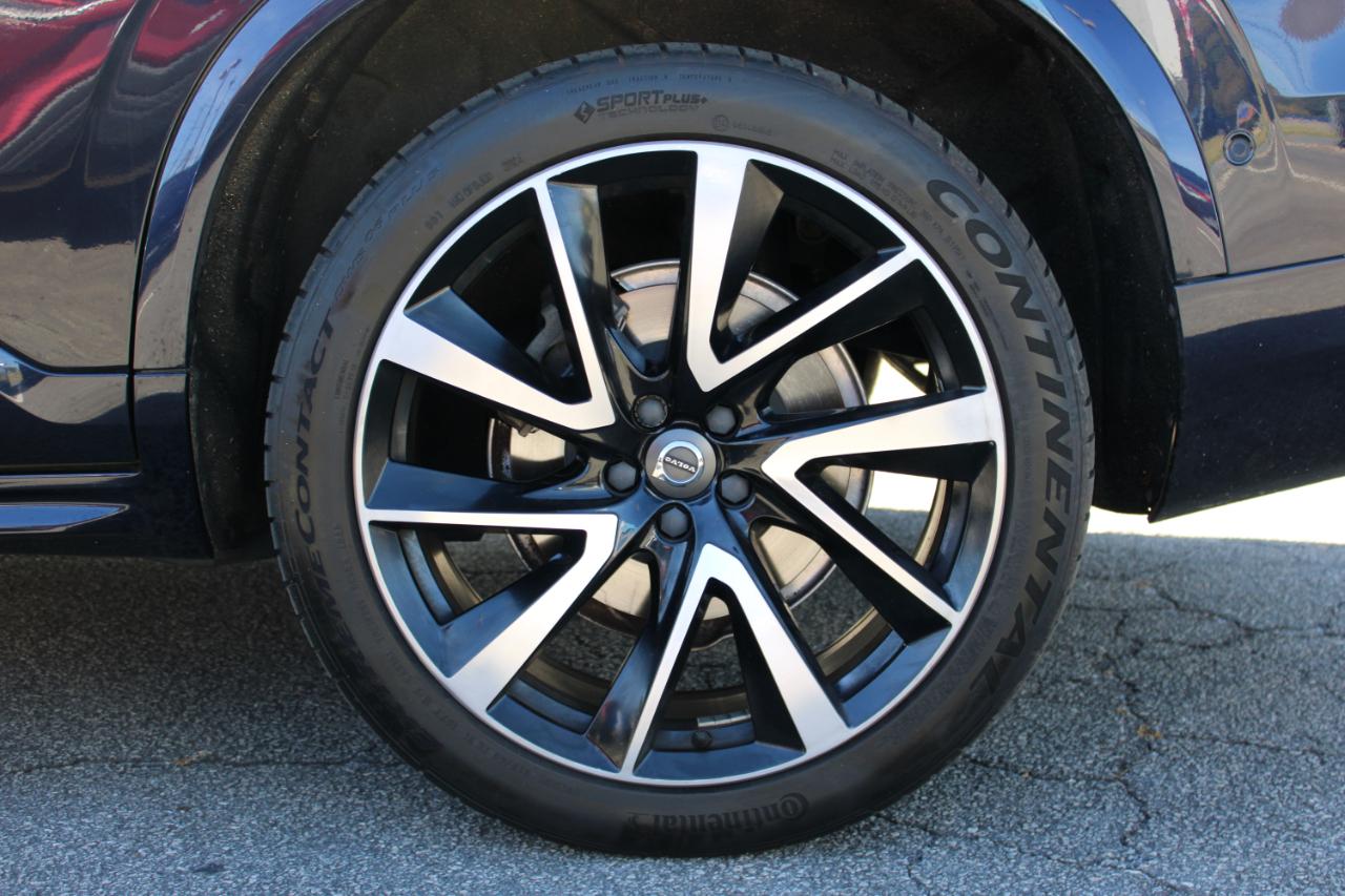 Volvo XC90 photo 29
