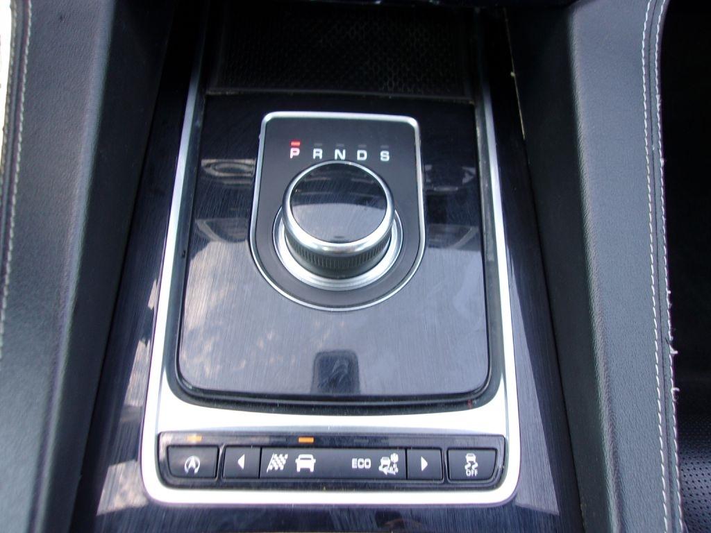 Jaguar F-Pace 20d R-Sport AWD 2017