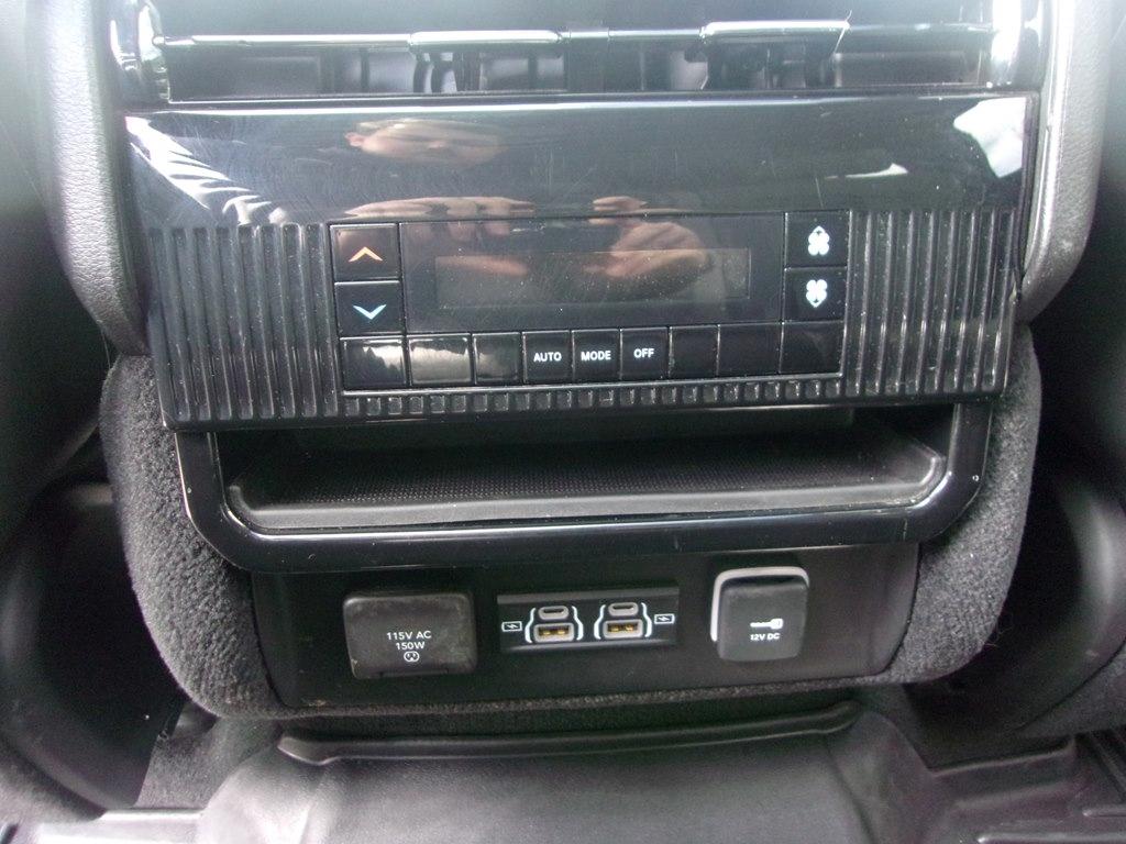 Jeep Wagoneer Series II 4WD 2022