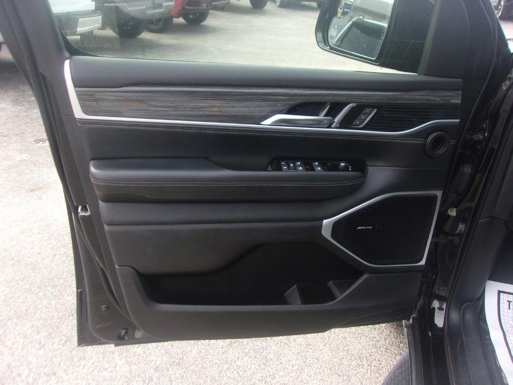 Jeep Wagoneer Series II 4WD 2022