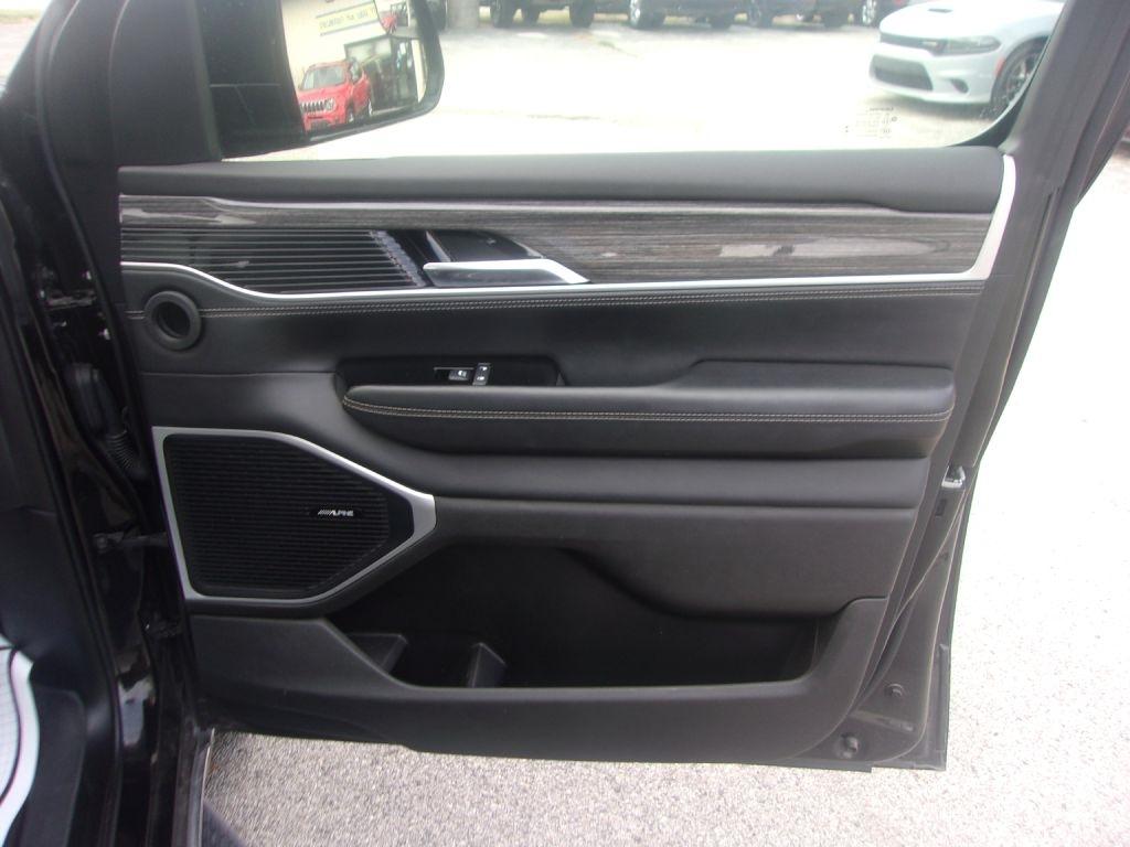 Jeep Wagoneer Series II 4WD 2022