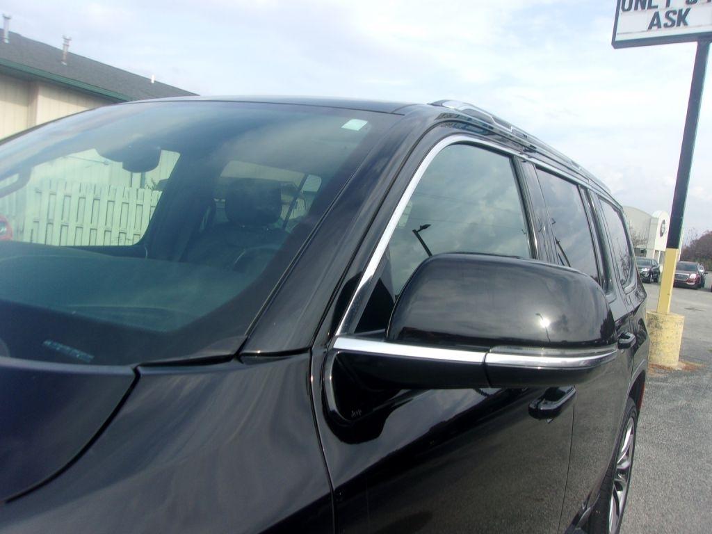 Jeep Wagoneer Series II 4WD 2022