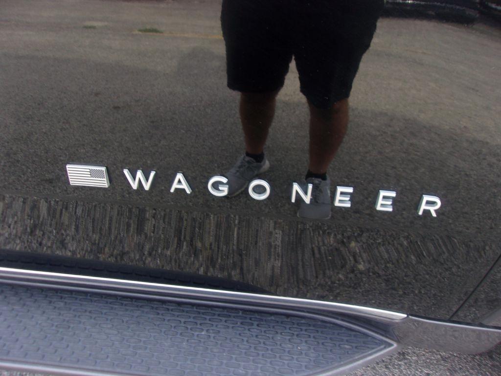 Jeep Wagoneer Series II 4WD 2022