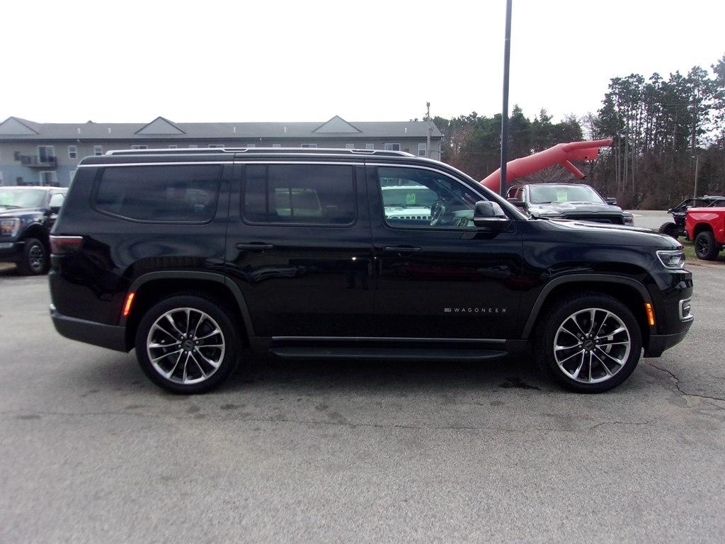 Jeep Wagoneer Series II 4WD 2022