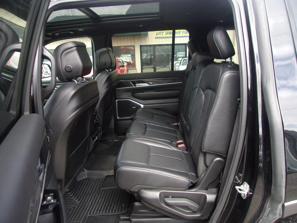 Jeep Wagoneer Series II 4WD 2022