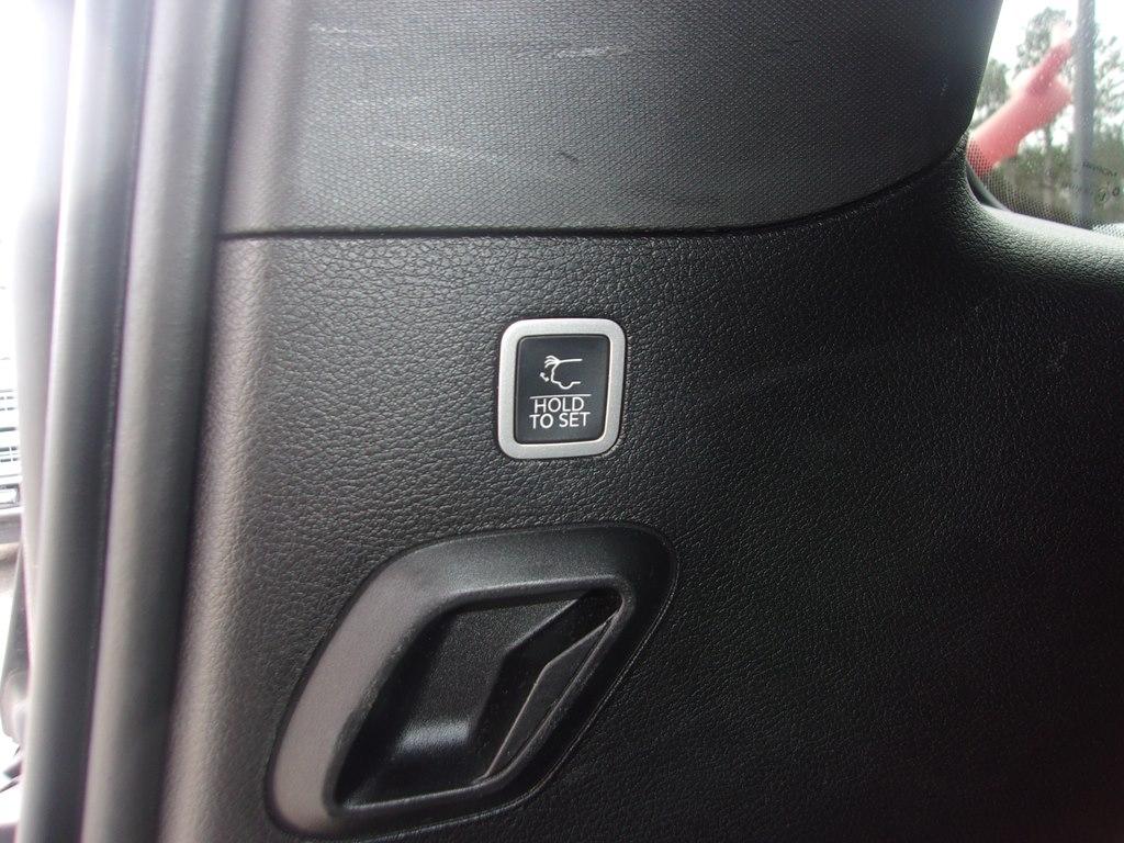 Jeep Wagoneer Series II 4WD 2022