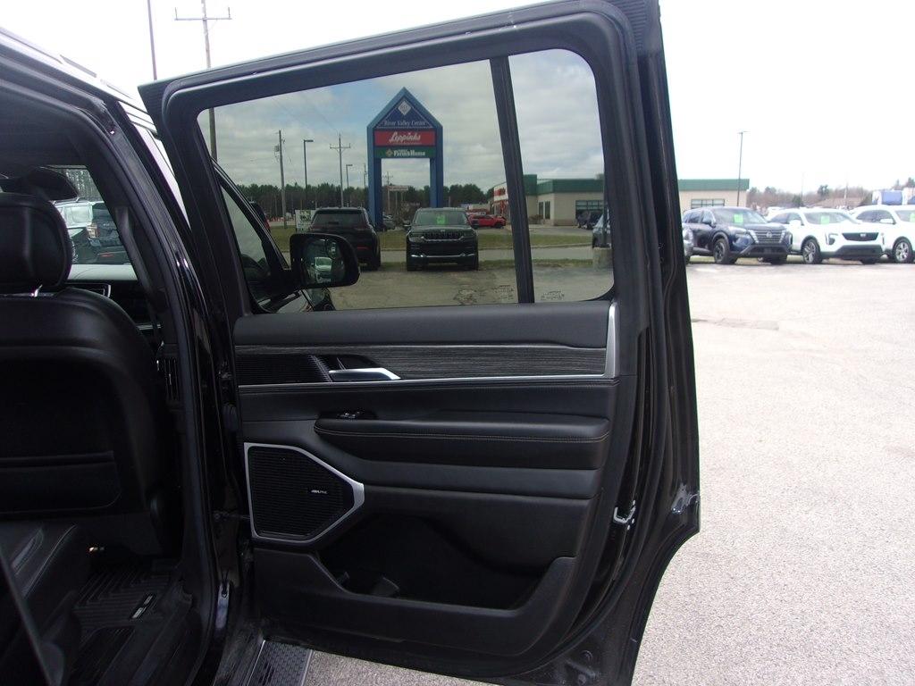 Jeep Wagoneer Series II 4WD 2022