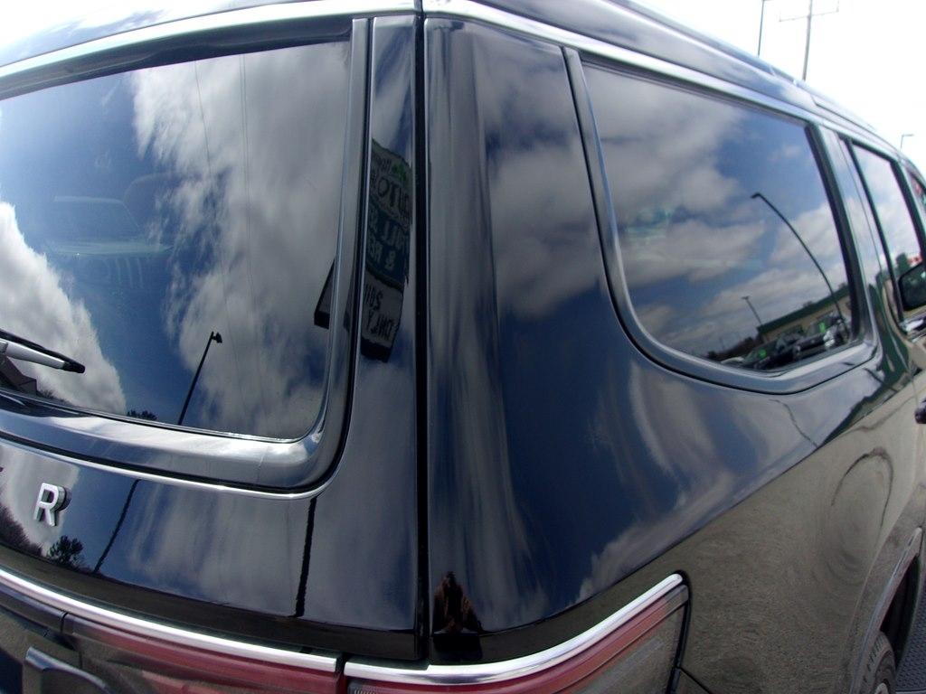 Jeep Wagoneer Series II 4WD 2022