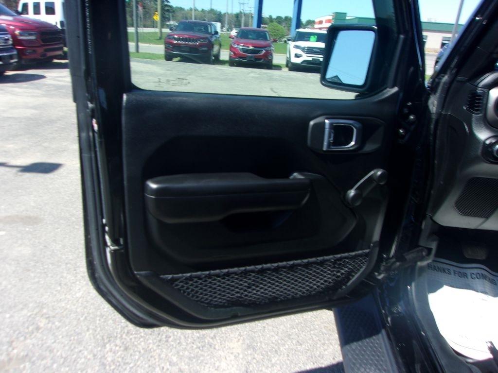 Jeep Wrangler Sport 4x4 2020