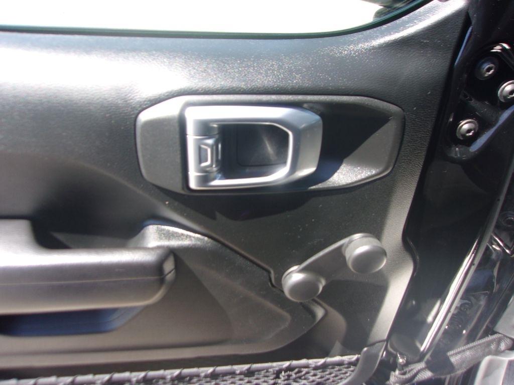 Jeep Wrangler Sport 4x4 2020