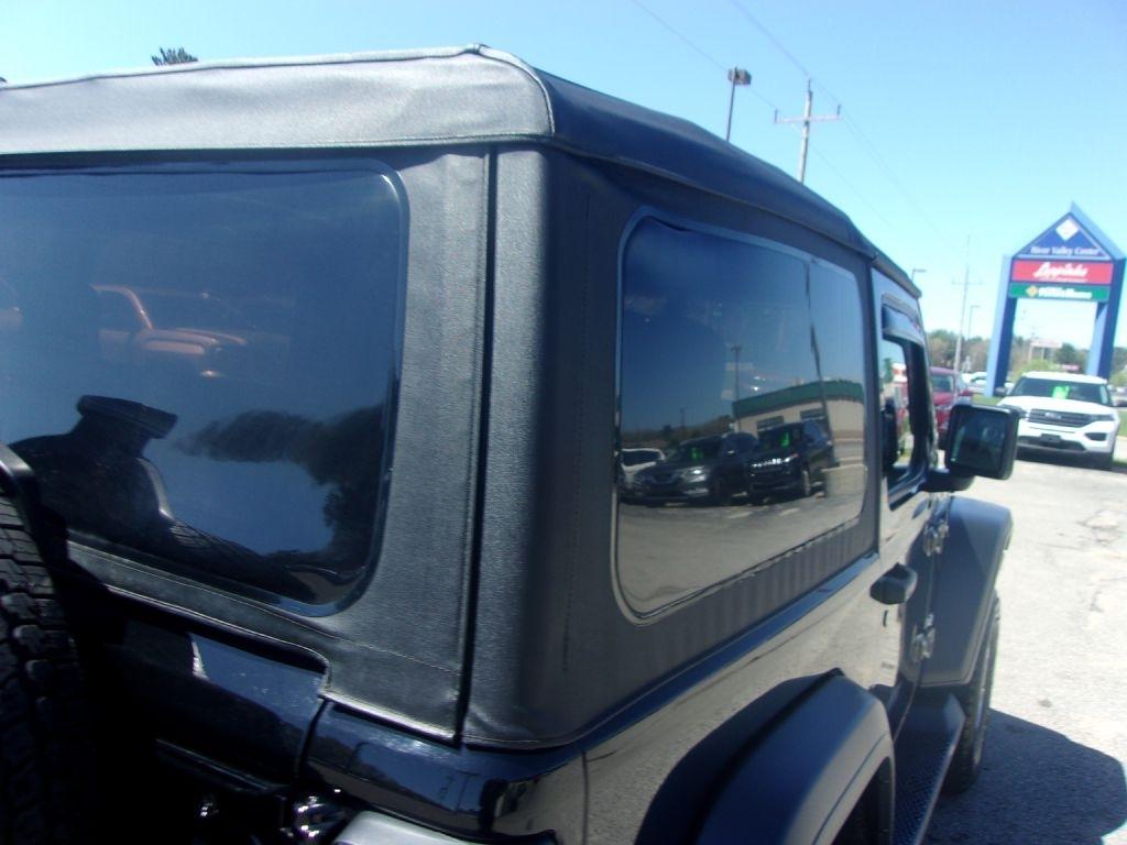 Jeep Wrangler Sport 4x4 2020