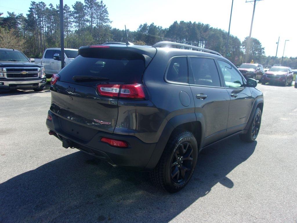 Jeep Cherokee 4WD 4dr Trailhawk 2016