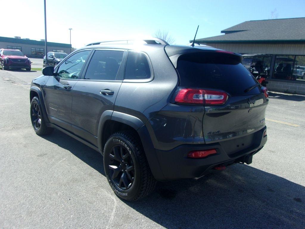 Jeep Cherokee 4WD 4dr Trailhawk 2016