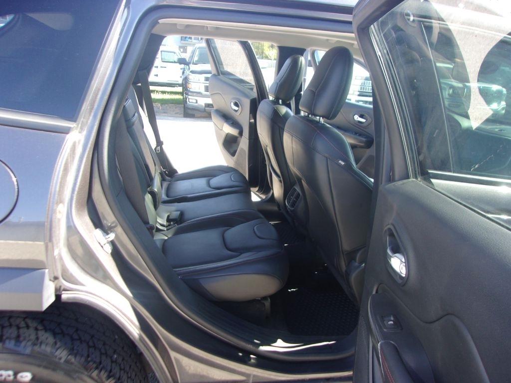 Jeep Cherokee 4WD 4dr Trailhawk 2016