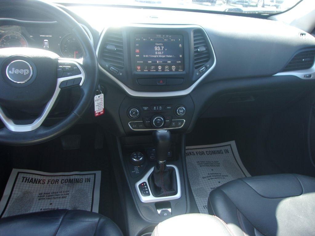 Jeep Cherokee 4WD 4dr Trailhawk 2016