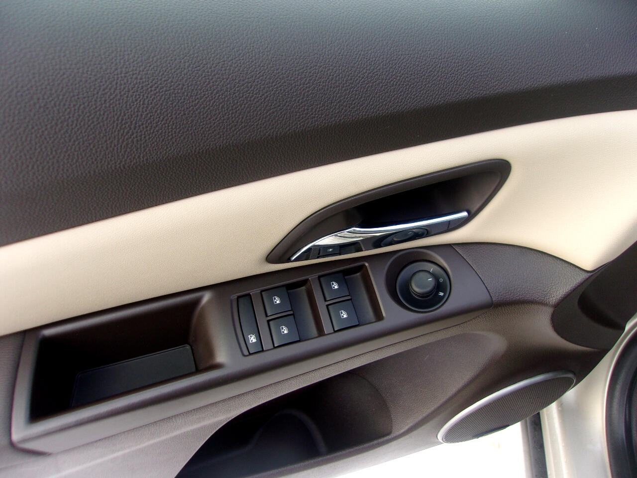 Chevrolet Cruze 4dr Sdn Auto Diesel 2014