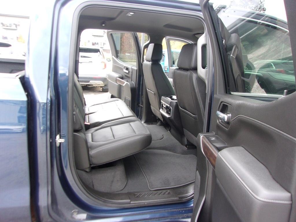 GMC Sierra 1500 4WD Crew Cab 147" SLT 2021