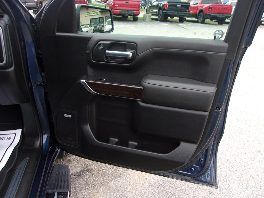 GMC Sierra 1500 4WD Crew Cab 147" SLT 2021