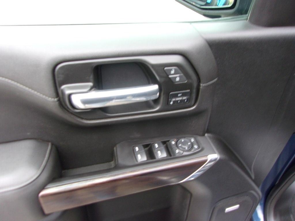 GMC Sierra 1500 4WD Crew Cab 147" SLT 2021