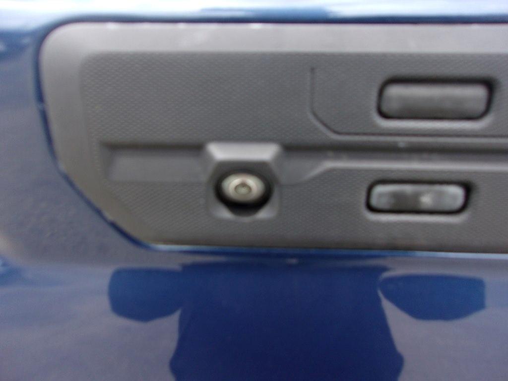 GMC Sierra 1500 4WD Crew Cab 147" SLT 2021