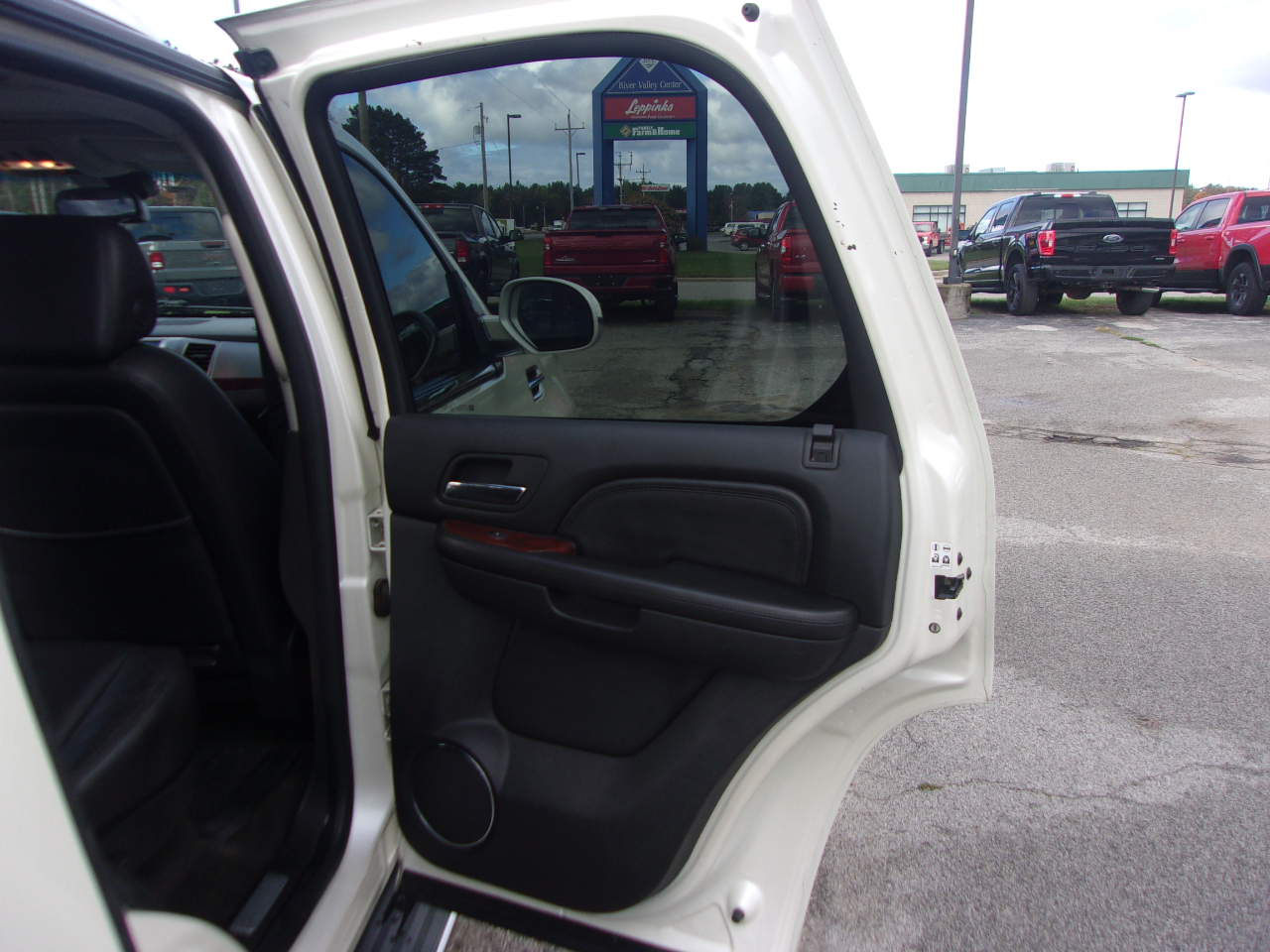 Cadillac Escalade AWD 4dr 2007 Cadillac Escalade AWD 4dr 2007