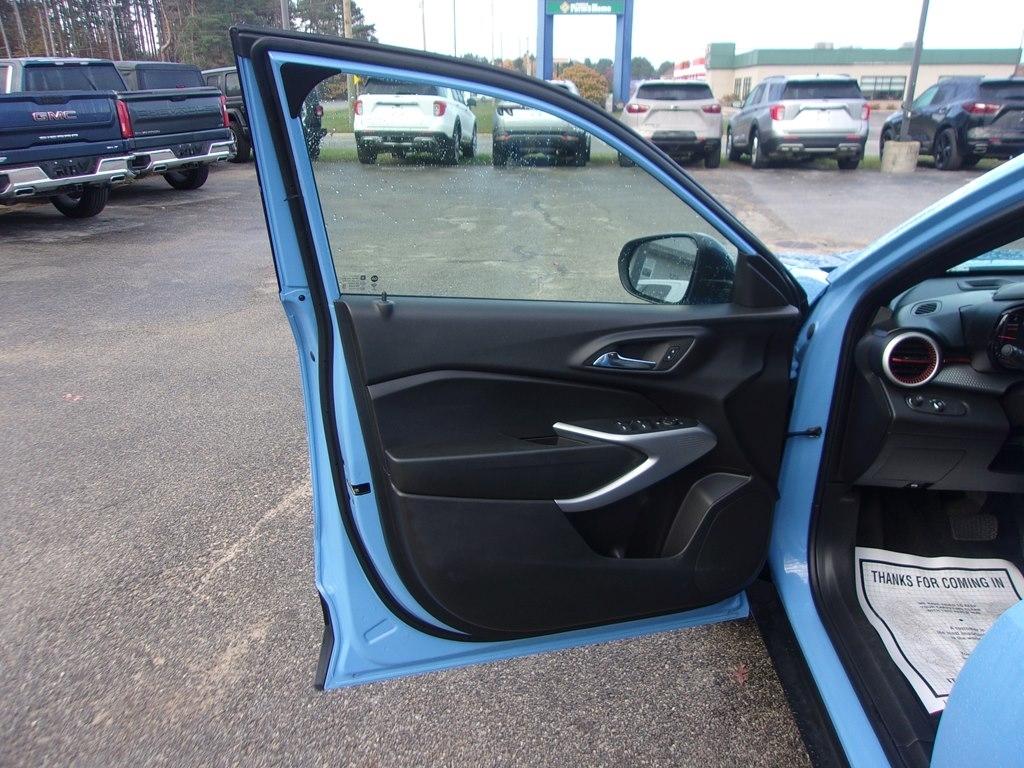 Chevrolet Trax FWD 4dr 1RS 2024