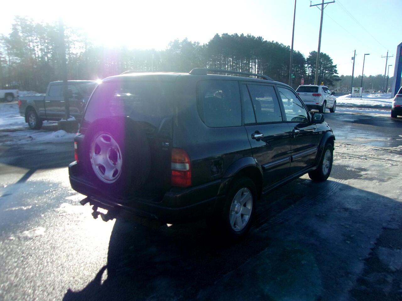 Suzuki XL-7 4dr Standard Auto 4WD 2002