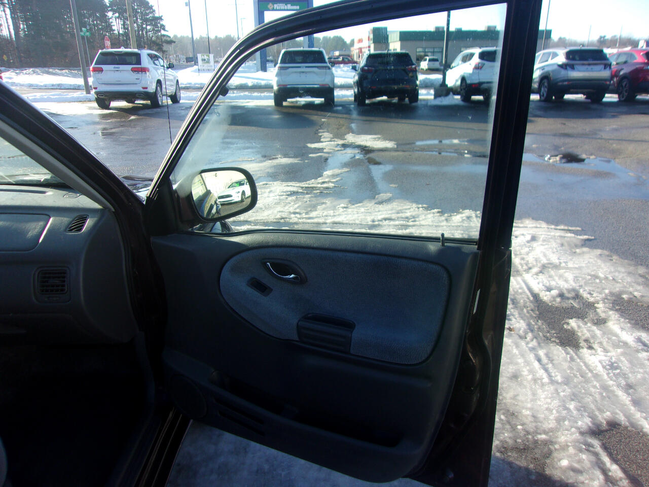 Suzuki XL-7 4dr Standard Auto 4WD 2002