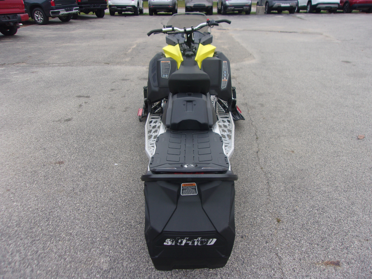 Ski-Doo Renegade  2022