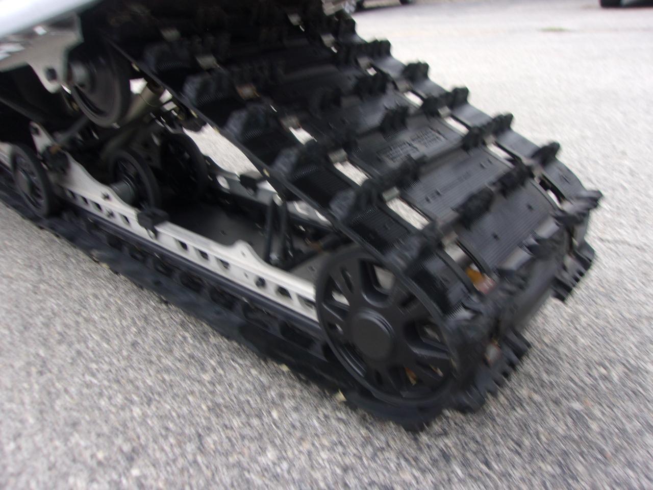 Ski-Doo Renegade  2022