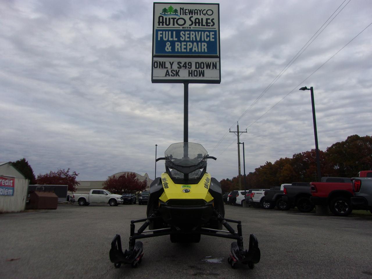 Ski-Doo Renegade  2022