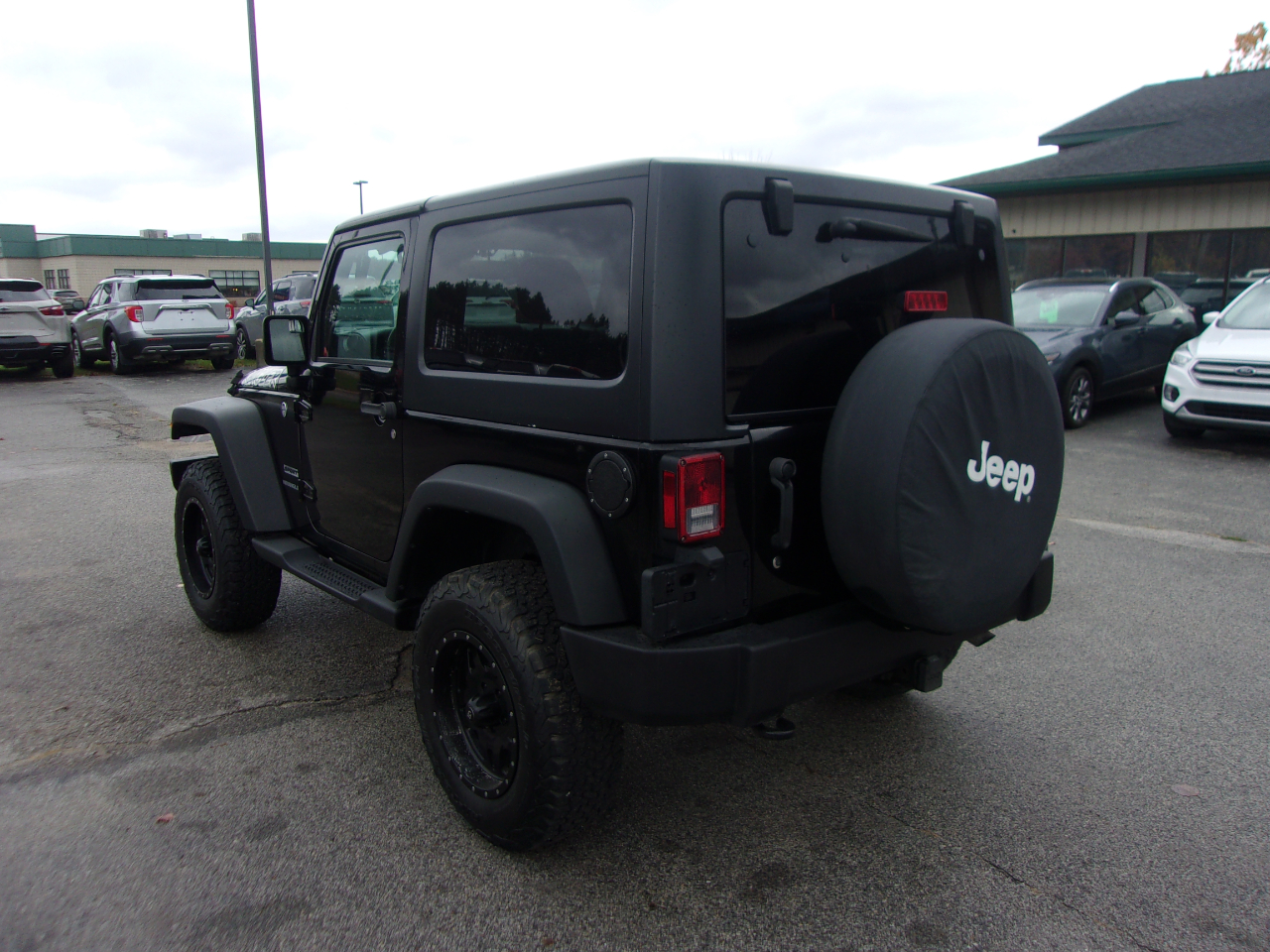 Jeep Wrangler 4WD 2dr Sport 2016