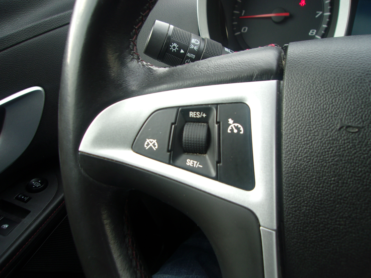 Chevrolet Equinox AWD 4dr LT w/2LT 2010