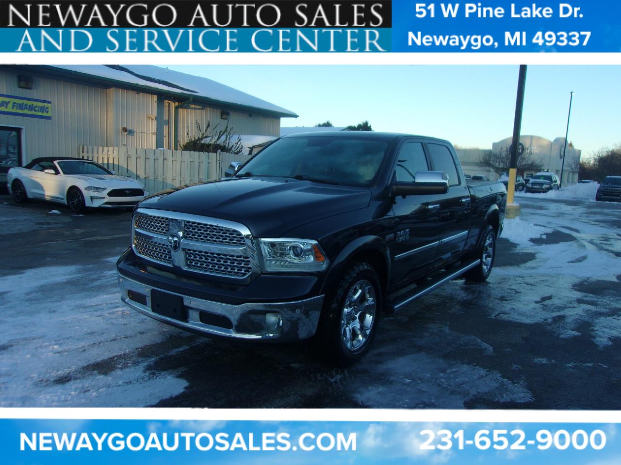 2016 RAM 1500 4WD Crew Cab 149" Laramie