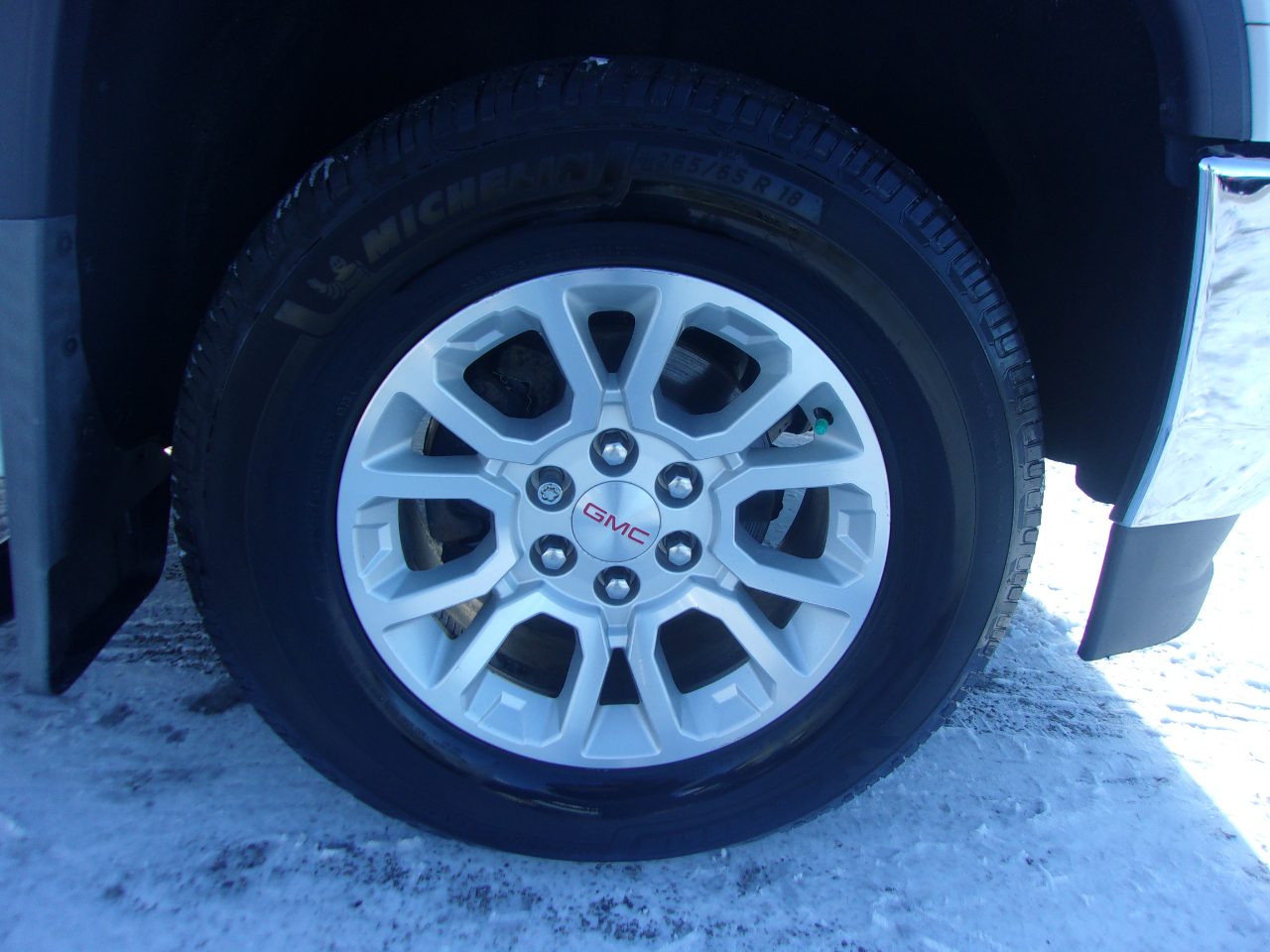 GMC Sierra 1500 4WD Double Cab 143.5" SLE 2018