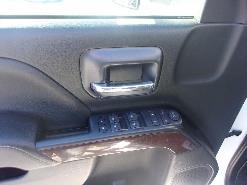 GMC Sierra 1500 4WD Double Cab 143.5" SLE 2018