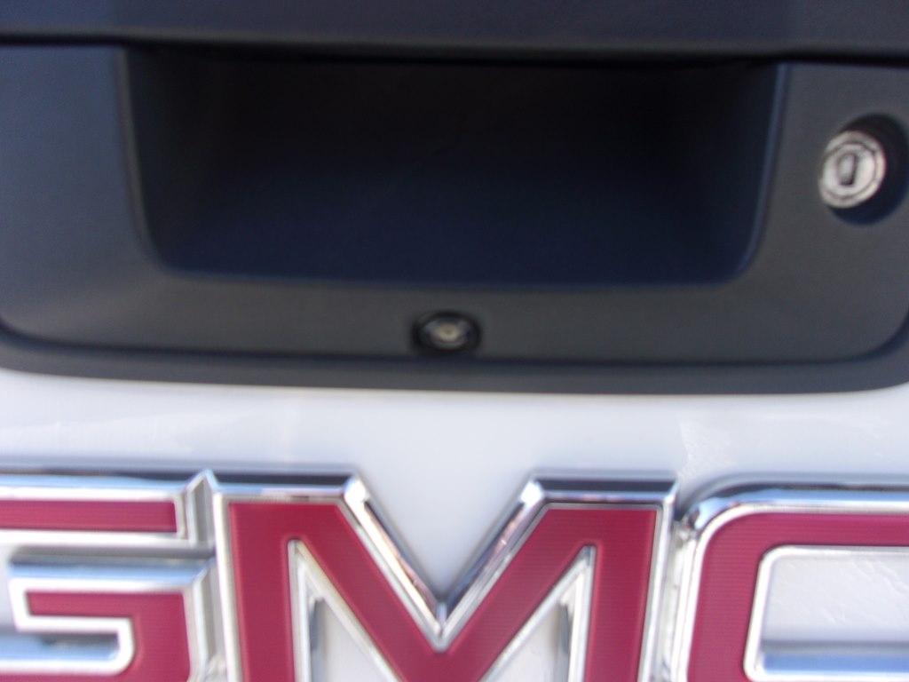 GMC Sierra 1500 4WD Double Cab 143.5" SLE 2018