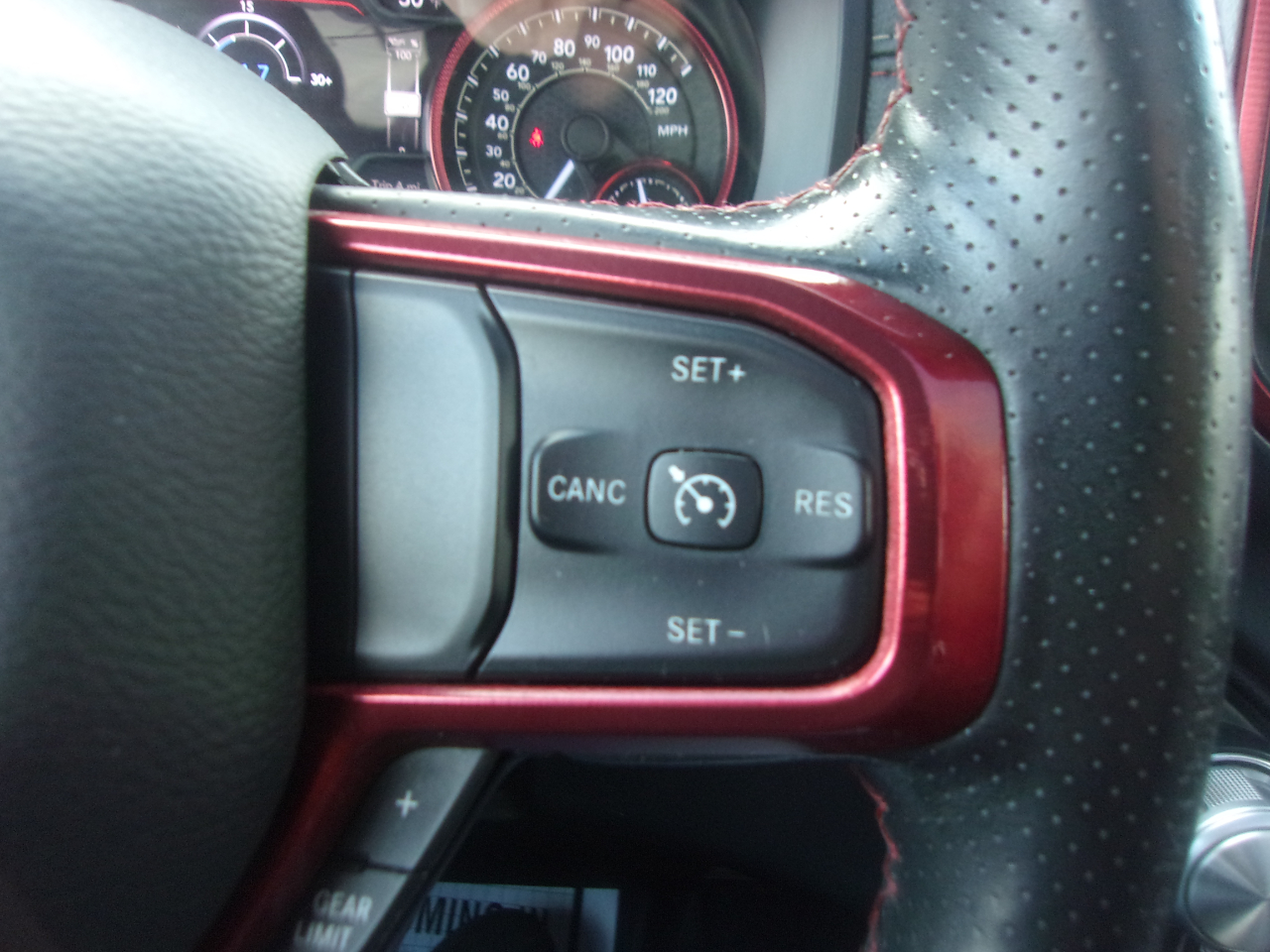 RAM 1500 Rebel 4x4 Crew Cab 5'7" Box 2019